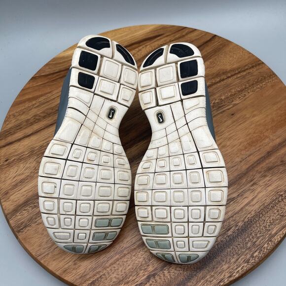 Nike Free 5.0 Shoes Mens Size 8 Gray Running Comfort Walking Gym Casual Sneakers - Picture 7 of 8